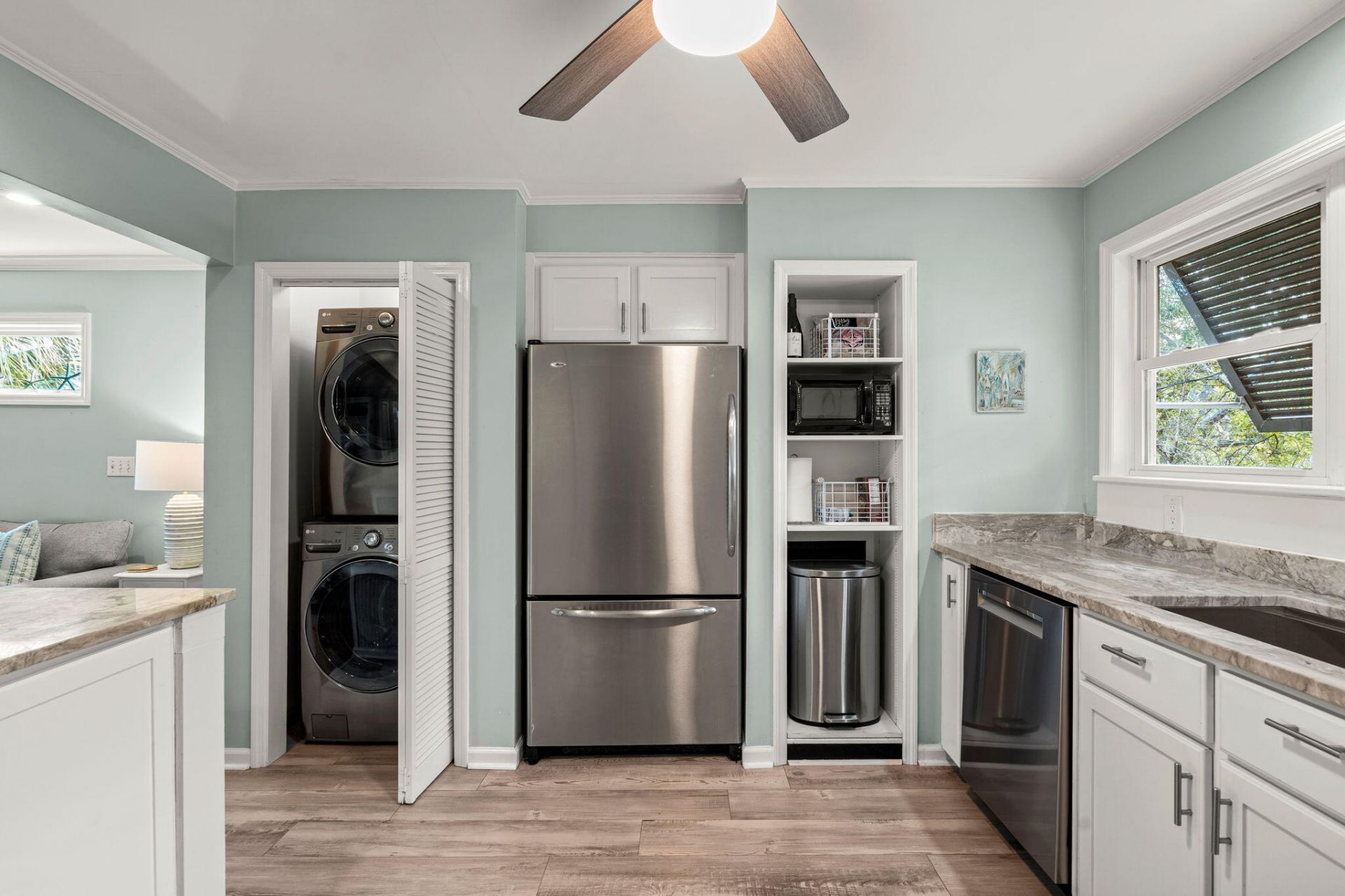 1504 Forrest Avenue Photo 51
