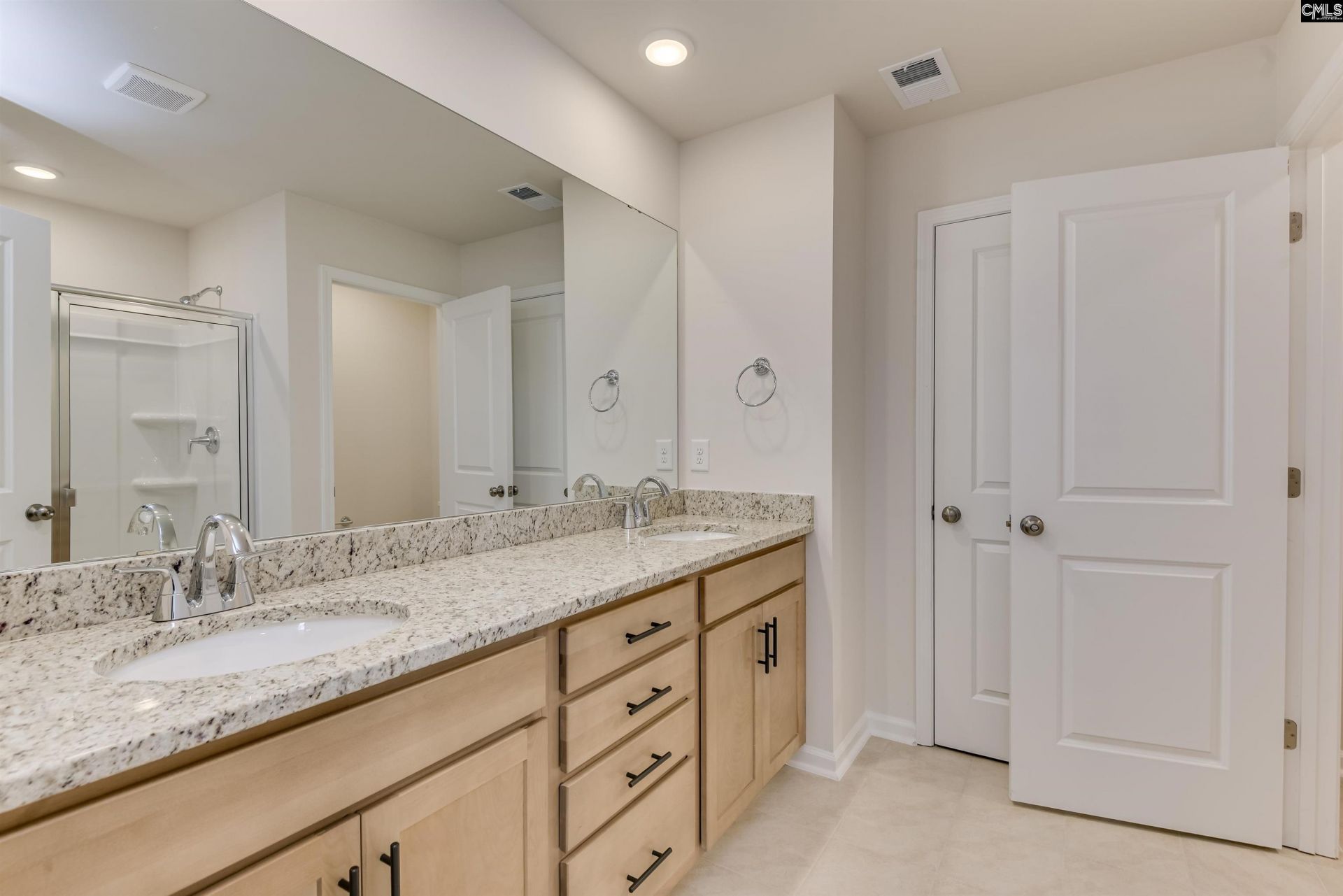 667 Griffon Drive  Photo 20