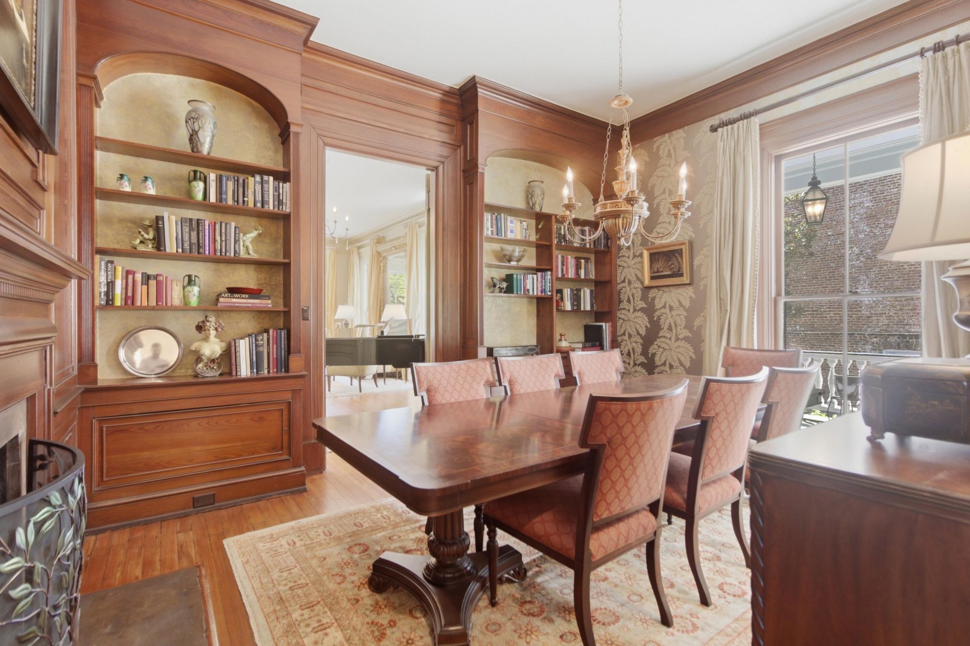 7 Legare Street Photo 8