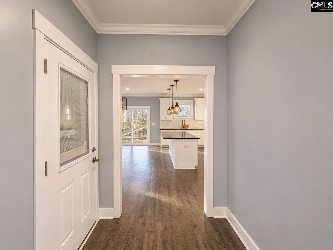 204 Cascade Ct  Photo 5