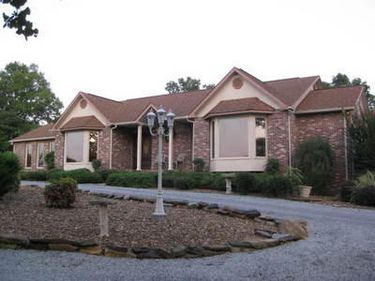 352 Rabbit Trl, Dunlap, TN 37327