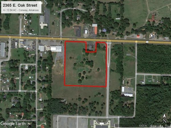2365 E Oak Street, Conway, AR 72032