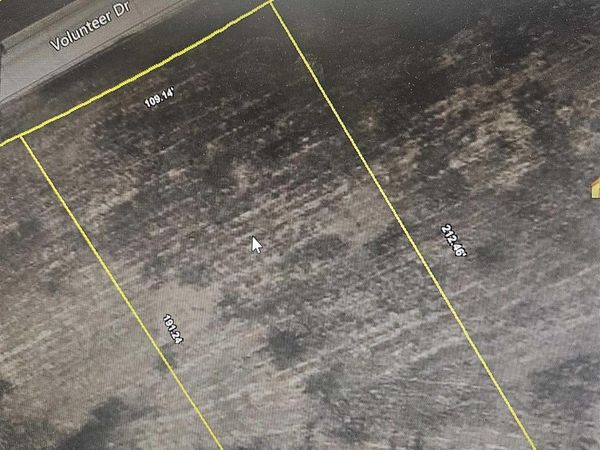 30 VOLUNTEER DR, Ripley, TN 38063