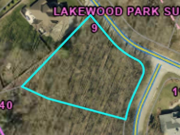 Lot 9 Lakewood, Vincennes, IN 47591