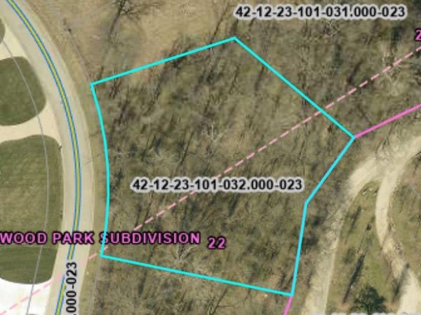 Lot 22 Lakewood, Vincennes, IN 47591