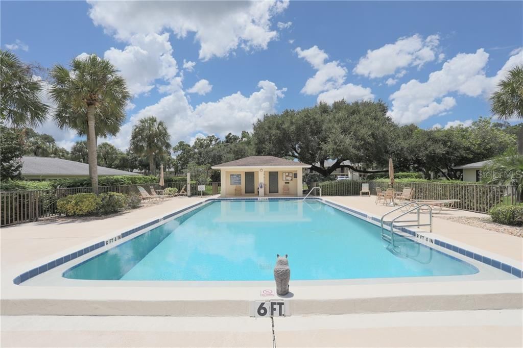 6986 W Country Club Drive N, Unit 6986, Sarasota, FL 34243 Photo