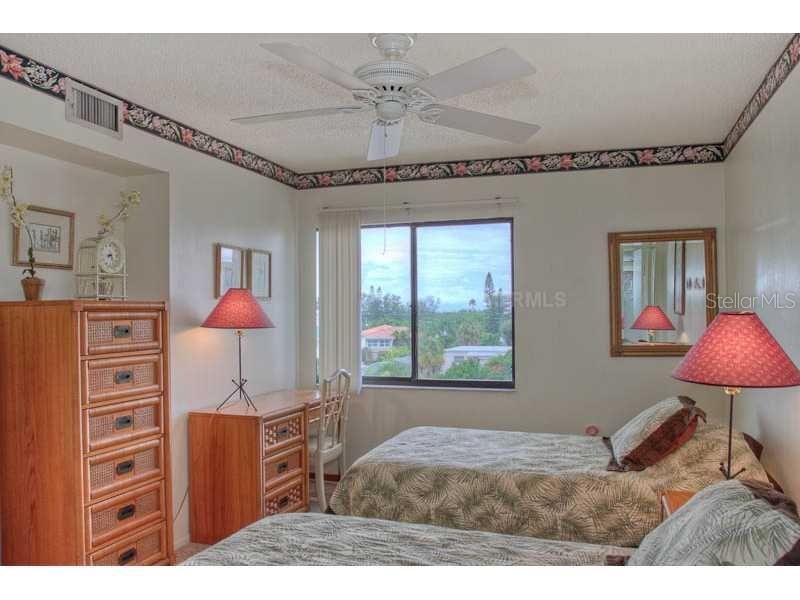 131 Garfield Drive, Unit 4C, Sarasota, FL 34236 Photo