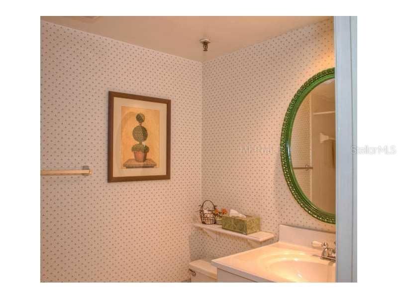 131 Garfield Drive, Unit 4C, Sarasota, FL 34236 Photo