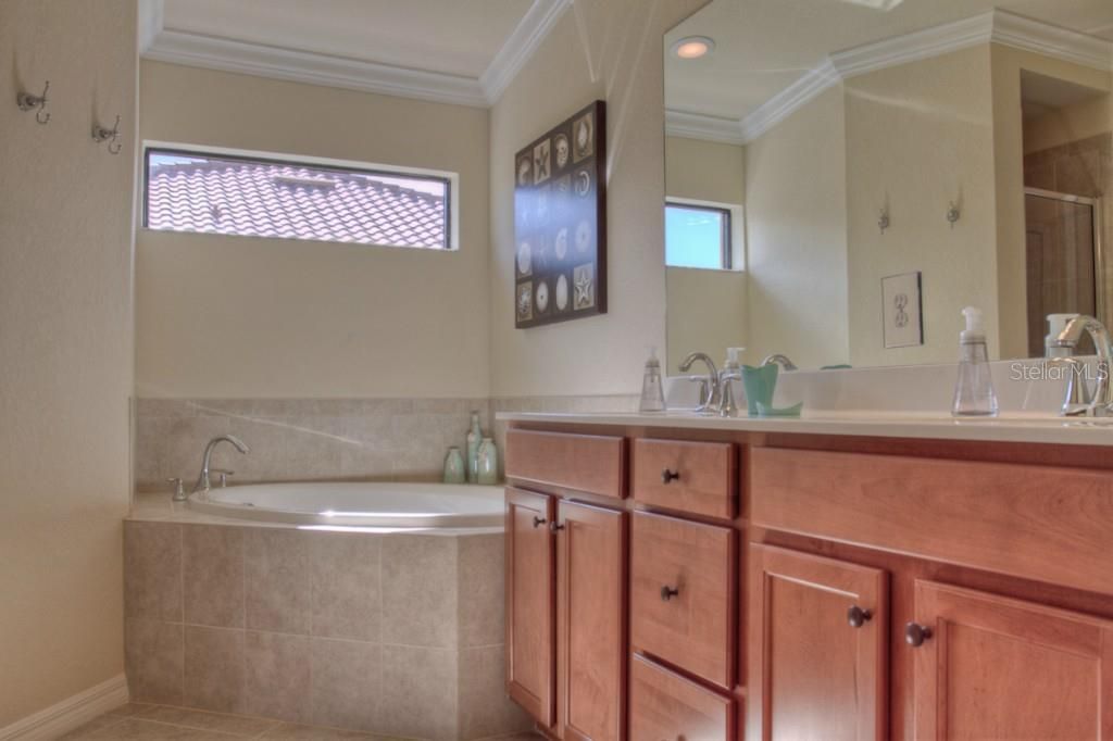 7305 River Hammock Drive, Unit 206, Bradenton, FL 34212 Photo