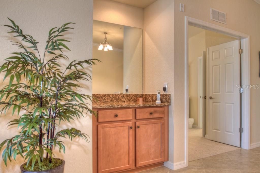 7305 River Hammock Drive, Unit 206, Bradenton, FL 34212 Photo