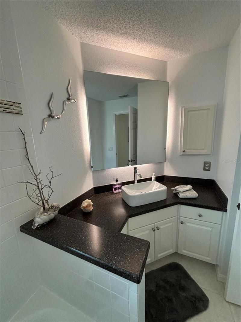 1332 Capri Isles Boulevard, Venice, FL 34292 Photo