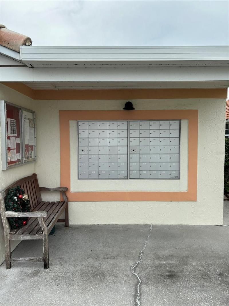 1332 Capri Isles Boulevard, Venice, FL 34292 Photo