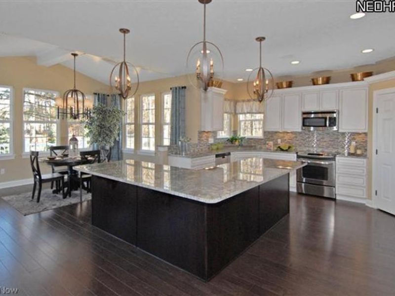 32750 Belmont Drive, Avon Lake, OH 44012 Photo 13