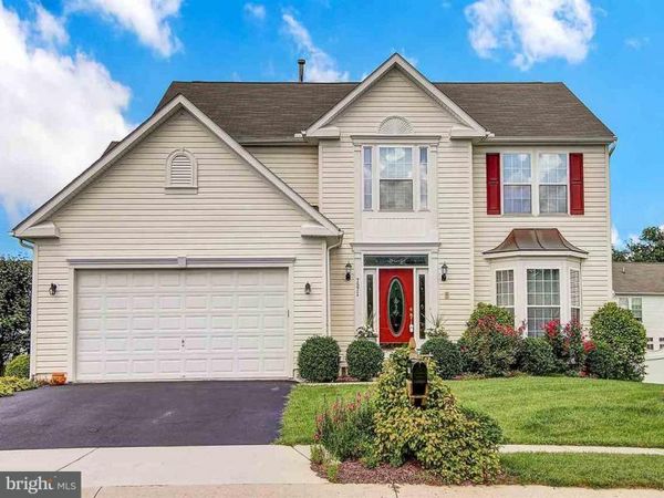 7571 SENECA RIDGE DRIVE, YORK, PA 17403