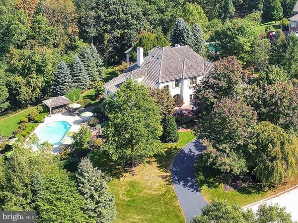 2830 DEER LEAP LANE, YORK, PA 17403
