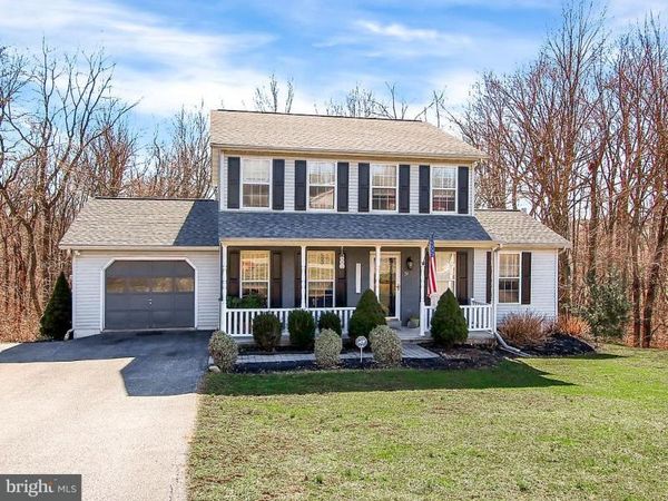51 WOODLAND DRIVE, SHREWSBURY, PA 17361