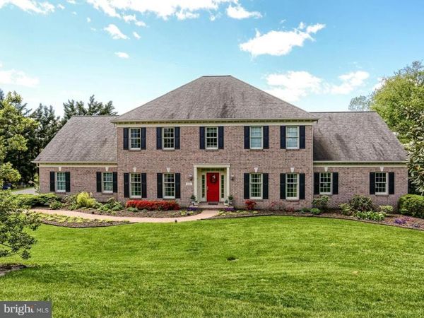 1141 OVERBROOK CIRCLE, YORK, PA 17403