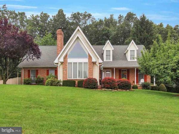 2029 PARKVIEW DRIVE, RED LION, PA 17356
