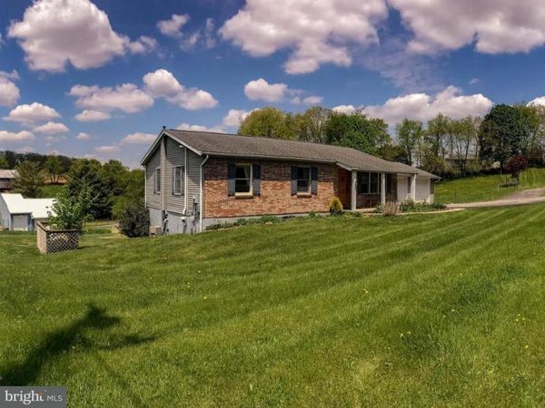244 GROVE ROAD, STEWARTSTOWN, PA 17363