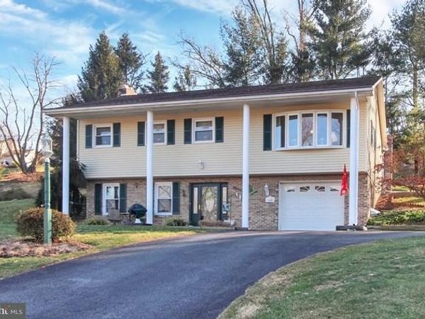 640 HAMMOND ROAD, YORK, PA 17406