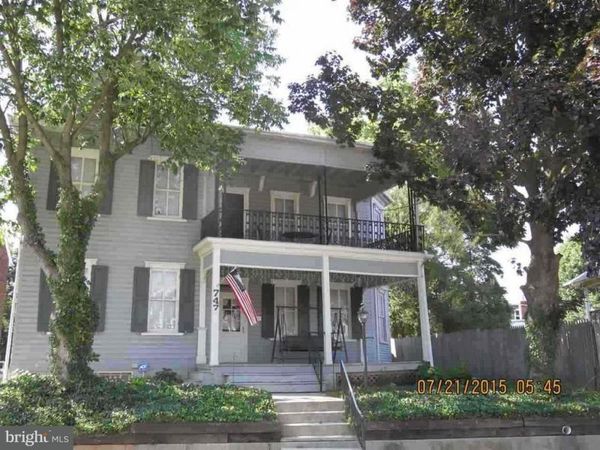 747 W LOCUST STREET, YORK, PA 17401