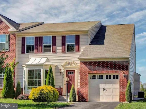 910 COUGAR POINTE CIRCLE, SEVEN VALLEYS, PA 17360