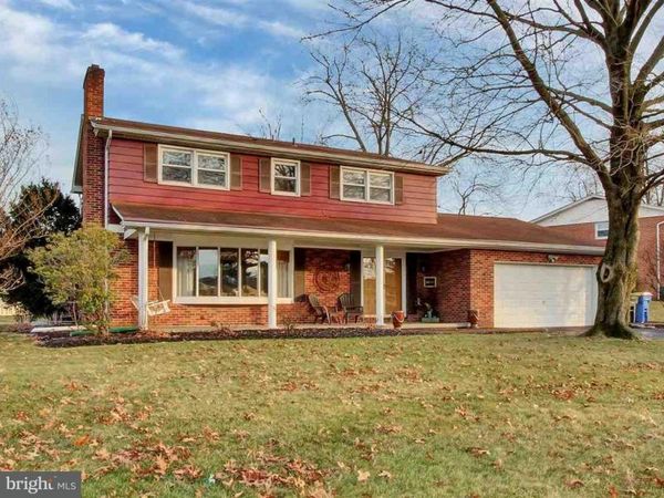 405 CORTLEIGH DRIVE, YORK, PA 17402