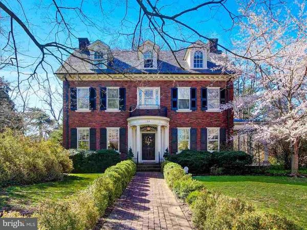 44 E SPRINGETTSBURY AVENUE, YORK, PA 17403