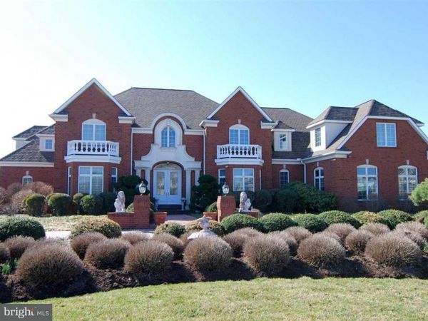 950 E CHERRYWINE DRIVE, YORK, PA 17404
