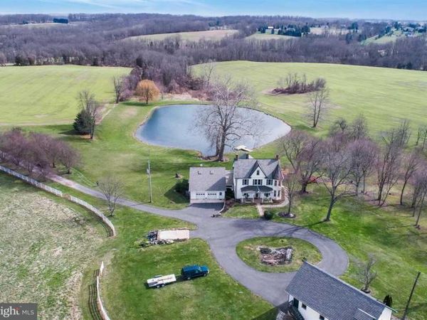 448 MILL STREET, FAWN GROVE, PA 17321