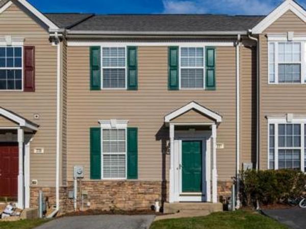 237 BRUAW DRIVE, YORK, PA 17406