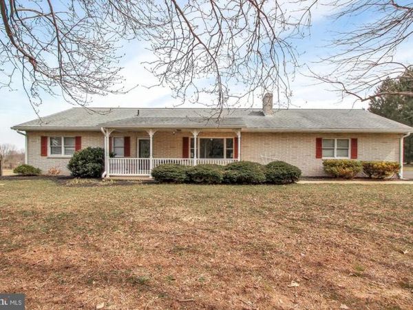 2752 E CHURCH LANE, WHITE HALL, MD 21161