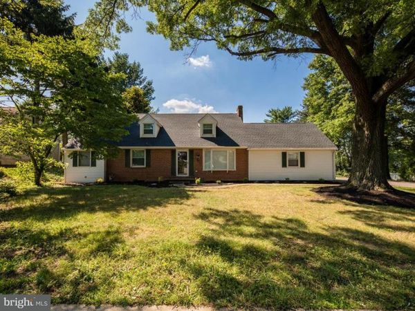 625 GREEN VALLEY ROAD, YORK, PA 17403