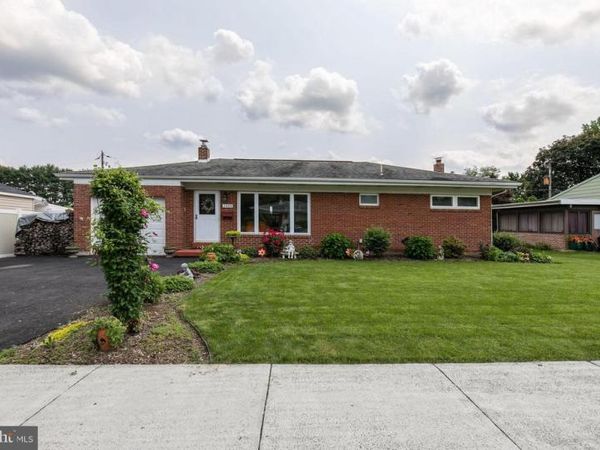 3405 BEDFORD DRIVE, CAMP HILL, PA 17011