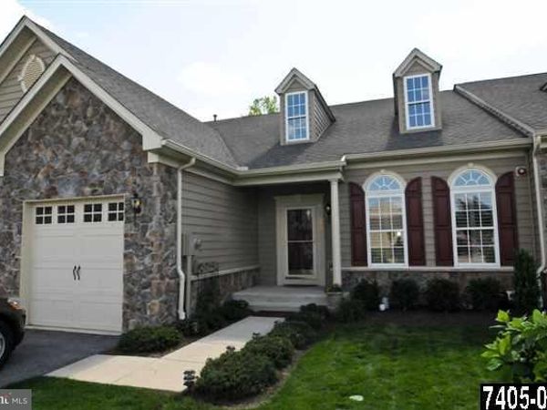 972 STREAM VIEW LANE, YORK, PA 17403