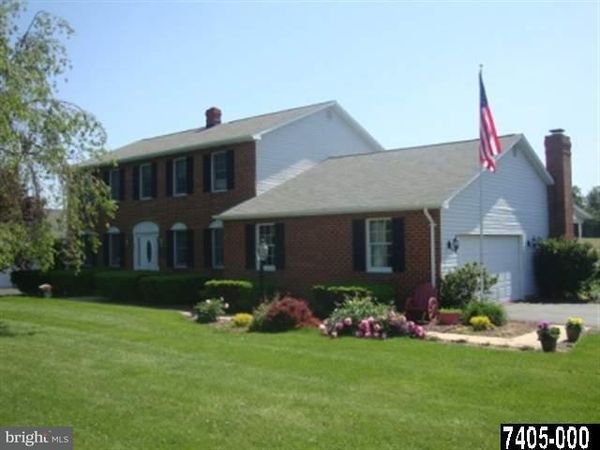 983 WINDY HILL ROAD, NEW FREEDOM, PA 17349
