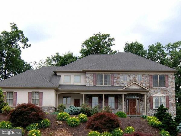 908 ASPEN LANE, RED LION, PA 17356