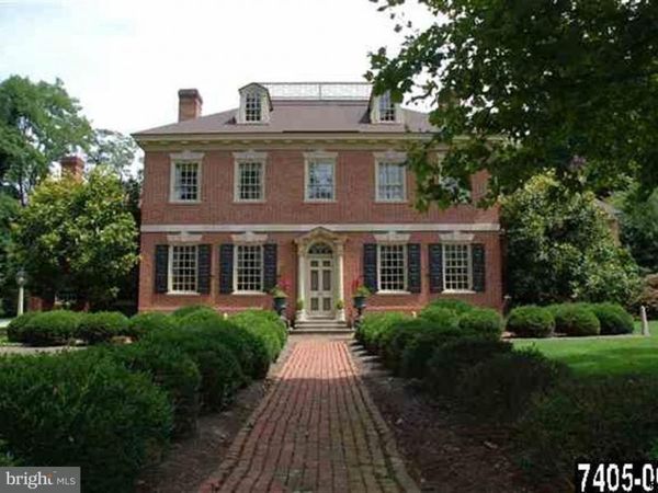 1101 SMALLBROOK LANE, YORK, PA 17403