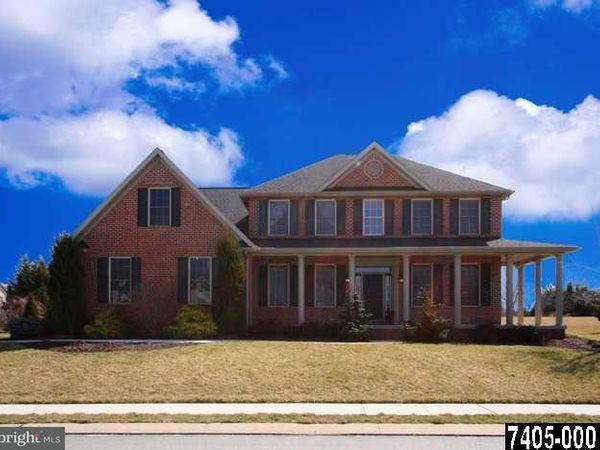 1137 SARAZEN WAY, YORK, PA 17404