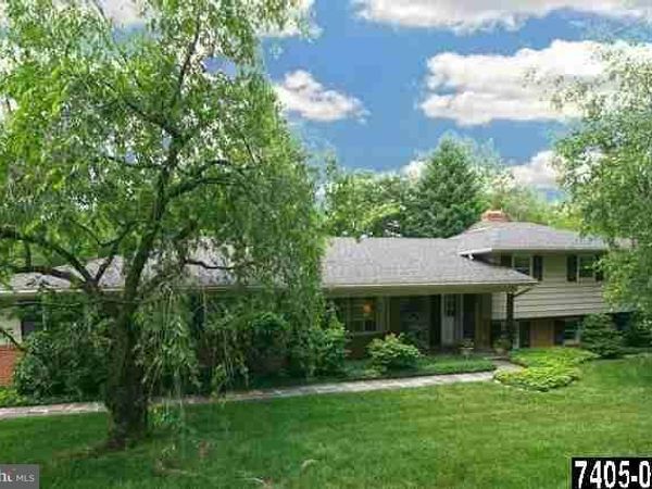 1134 WYNDHAM DRIVE, YORK, PA 17403