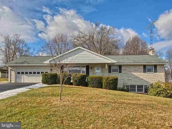 1880 FREYSVILLE ROAD, YORK, PA 17406
