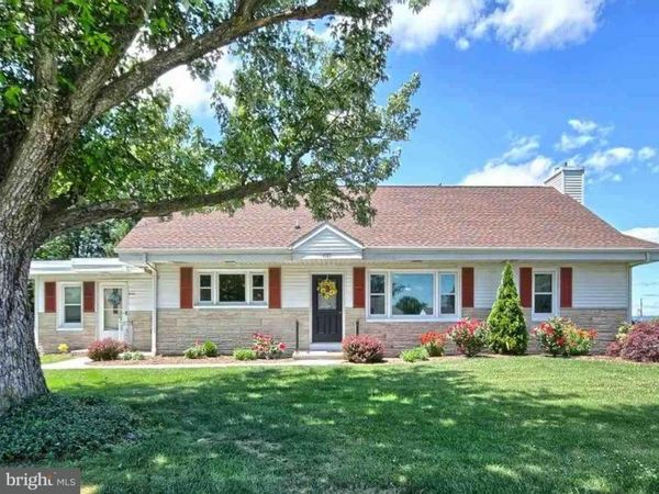 4123 GRANDVIEW ROAD, HANOVER, PA 17331