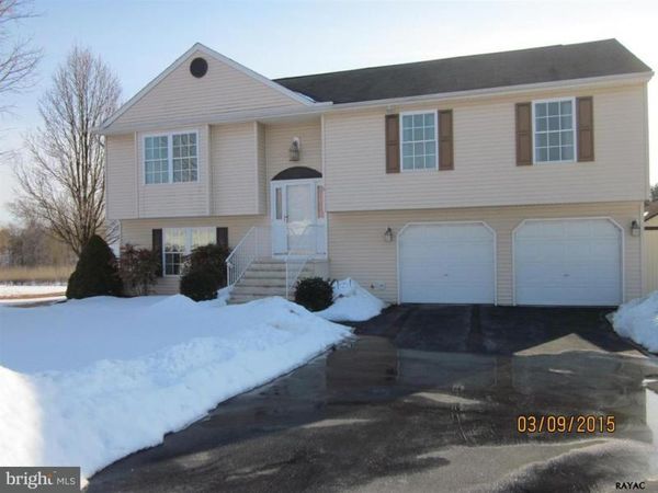 13 NORTHBROOK LANE, SHREWSBURY, PA 17361