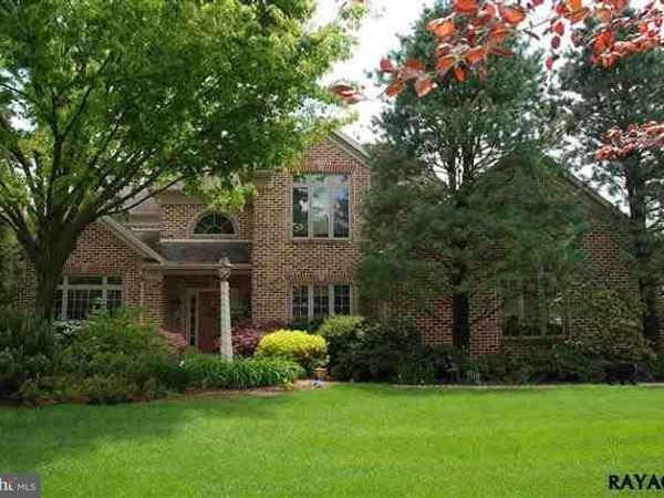 1185 WYNDSONG DRIVE, YORK, PA 17403
