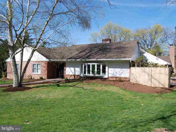 1267 WILTSHIRE ROAD, YORK, PA 17403