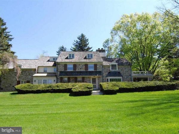1029 SMALLBROOK LANE, YORK, PA 17403