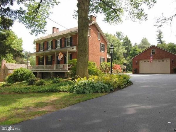 4038 OLD ORCHARD ROAD, YORK, PA 17402