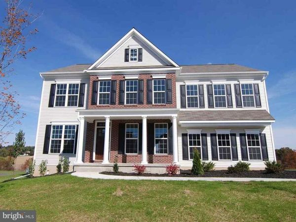 2772 MEADOW CROSS WAY, YORK TWP, PA 17402