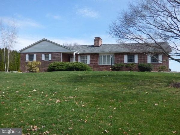 599 NORTH ROAD, YORK, PA 17403