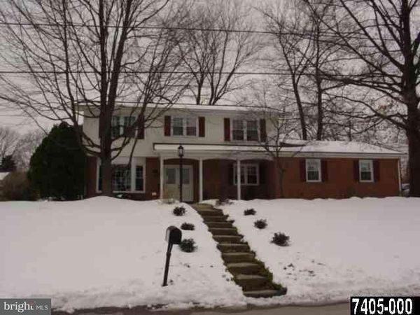 1200 RUXTON ROAD, YORK, PA 17403